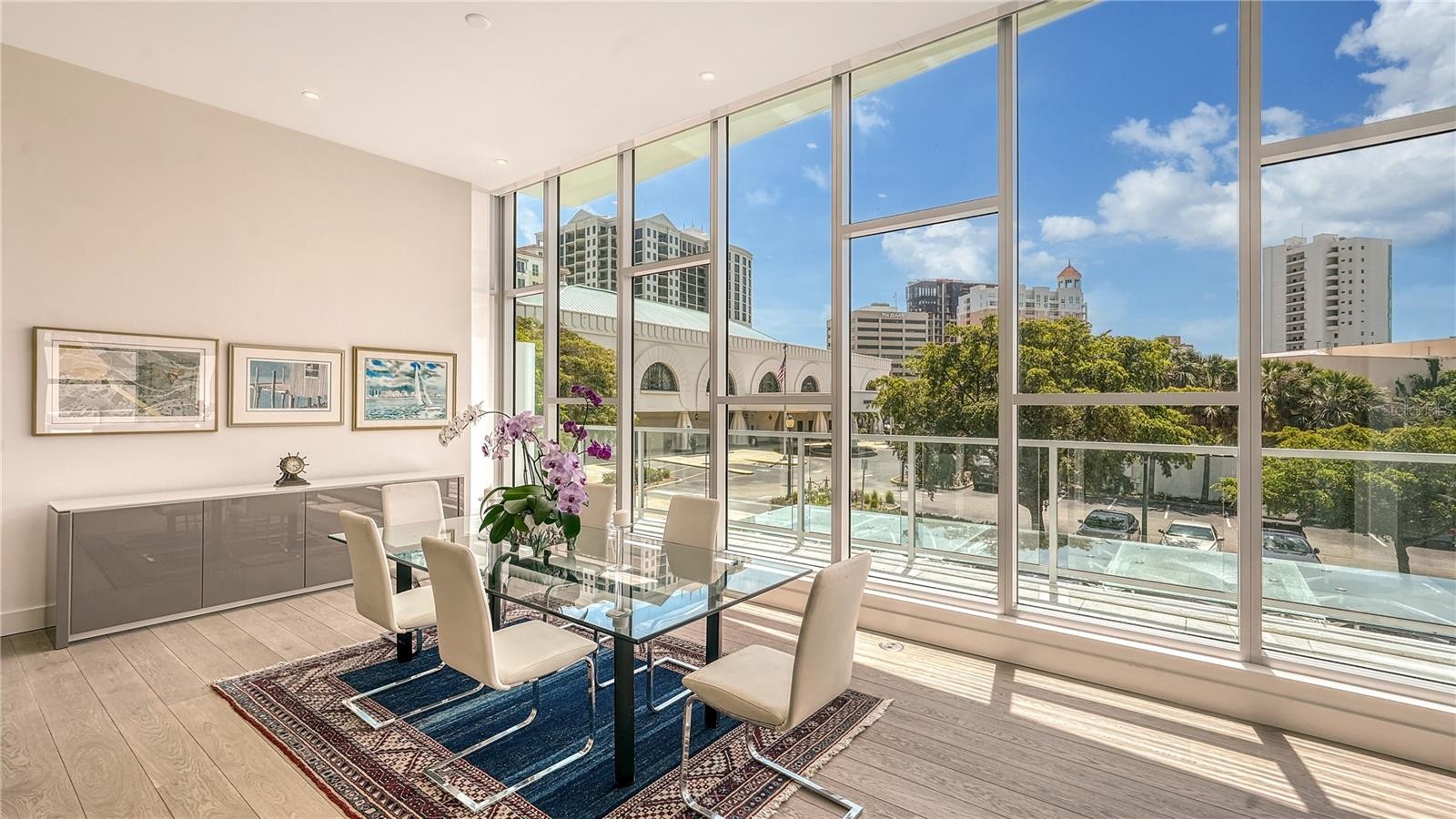 1335 2ND ST #Villa 2E