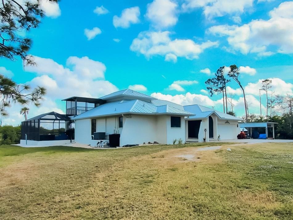 18 RIVERFRONT DR
