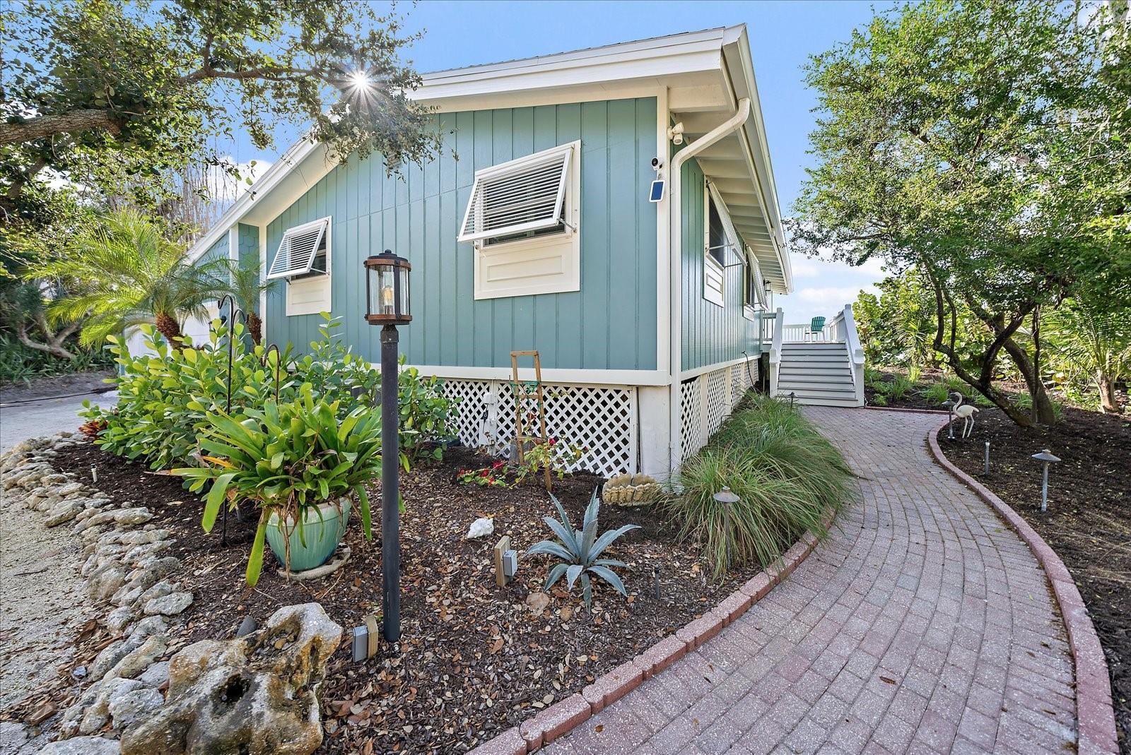 7570 MANASOTA KEY RD