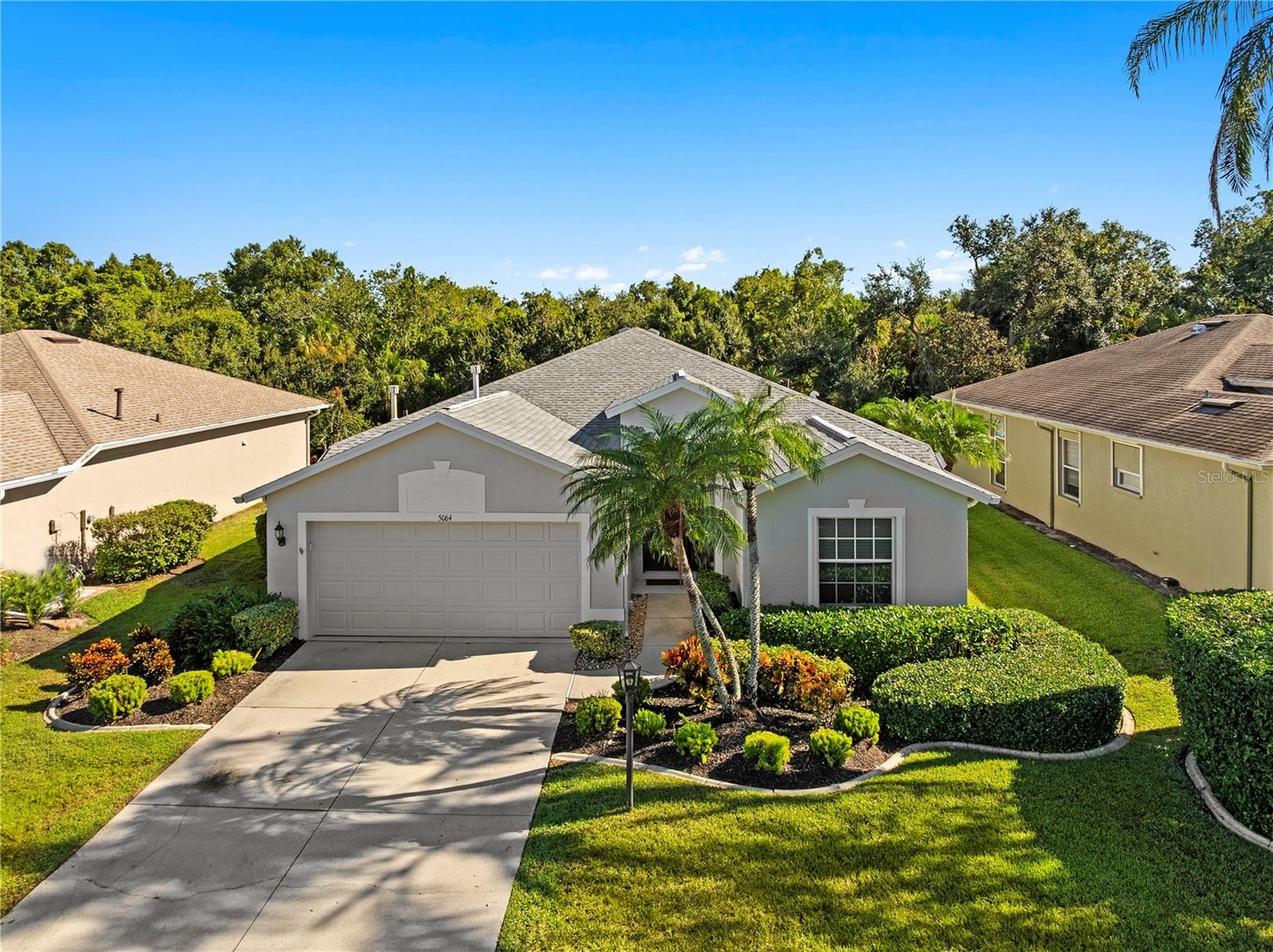 5064 CREEKSIDE TRL