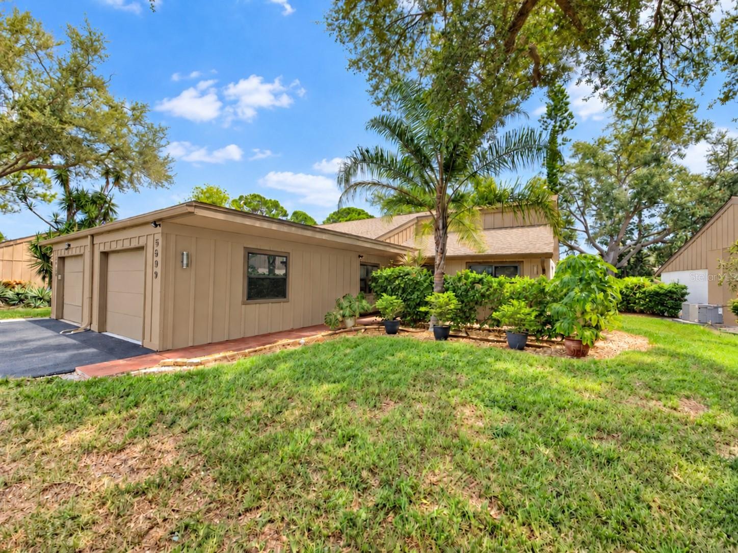 5699 WESTWIND LN