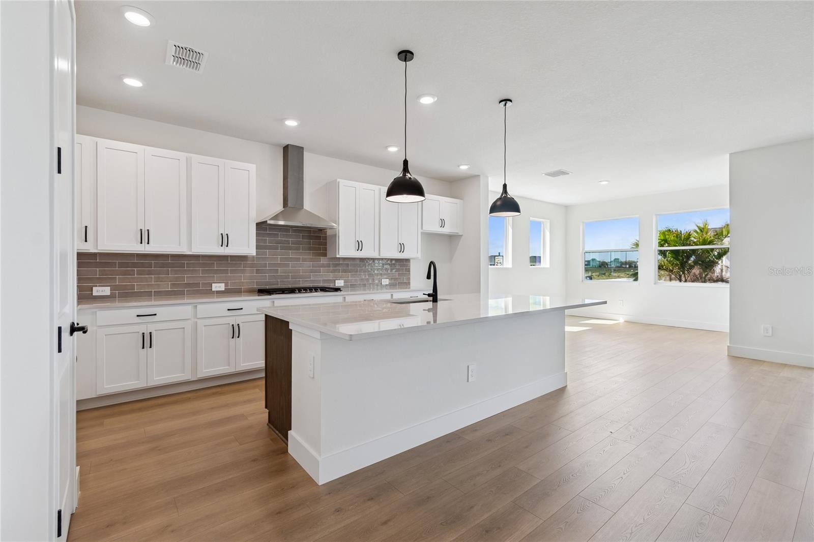 7770 OCEAN SPRAY TRL