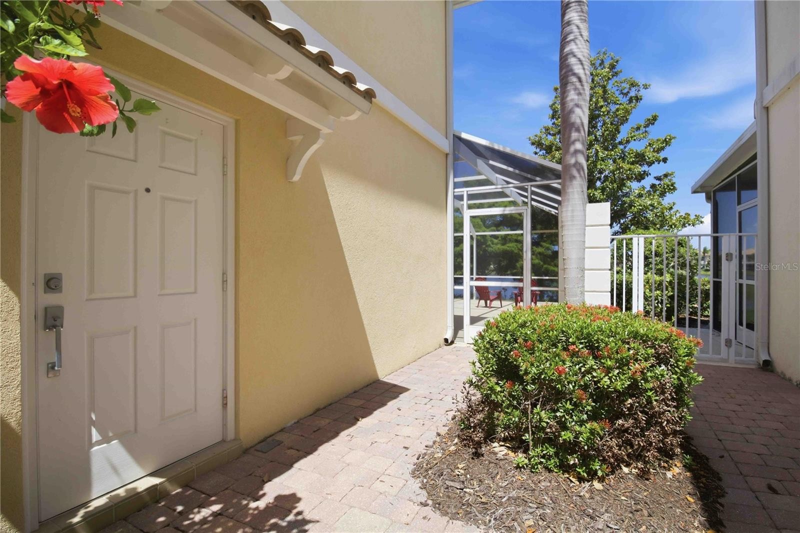 1430 BURGOS DR