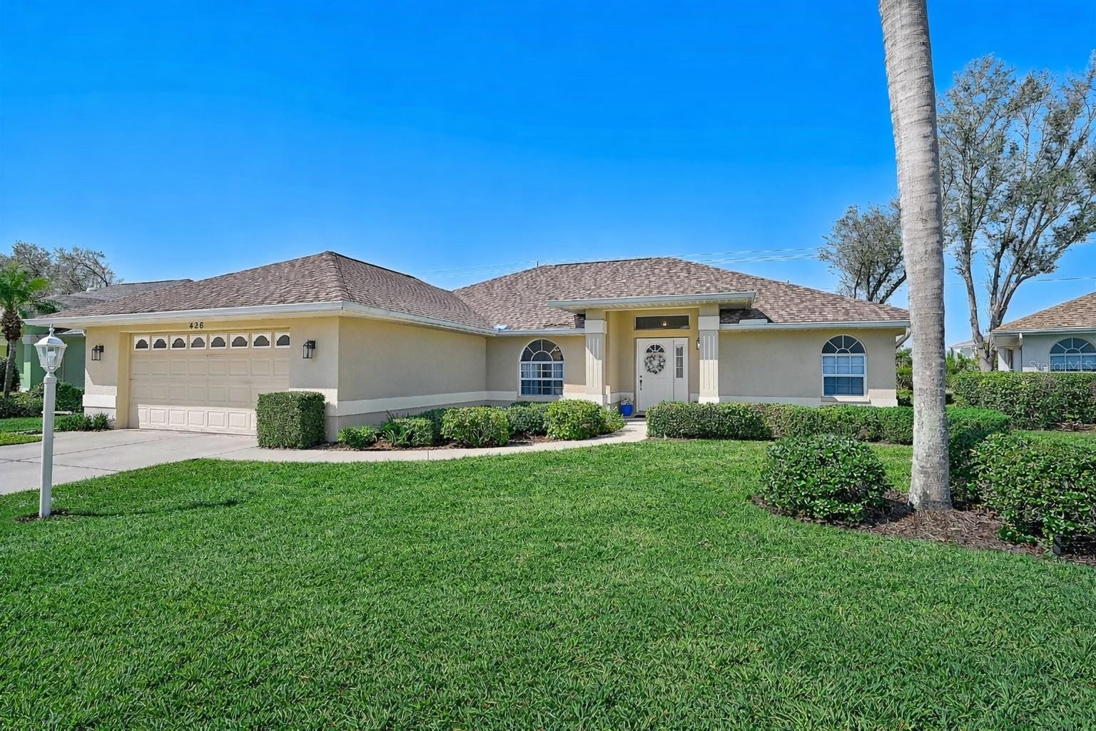 426 BERMUDA ISLES CIR