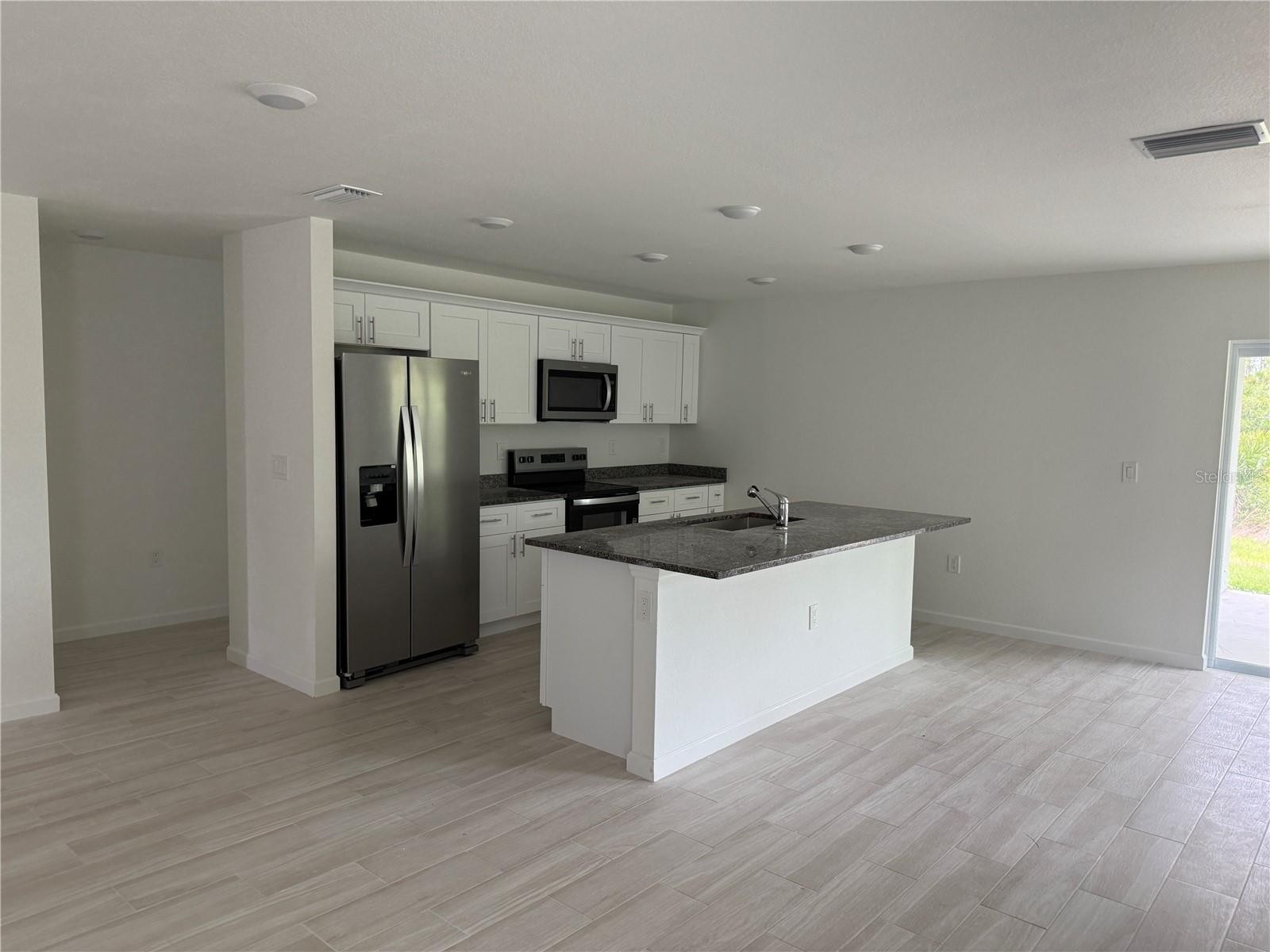 2643 ORCHARD CIR