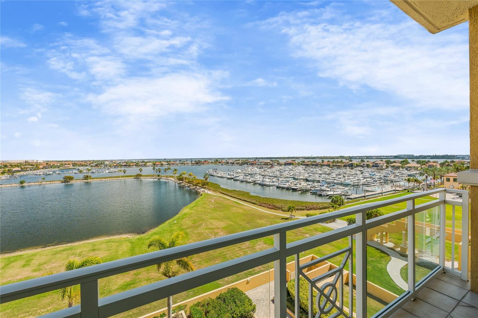 140 RIVIERA DUNES WAY #503