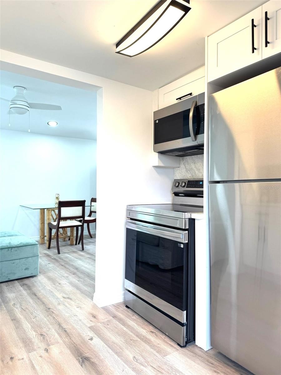 640 BROADWAY ST #Cottage