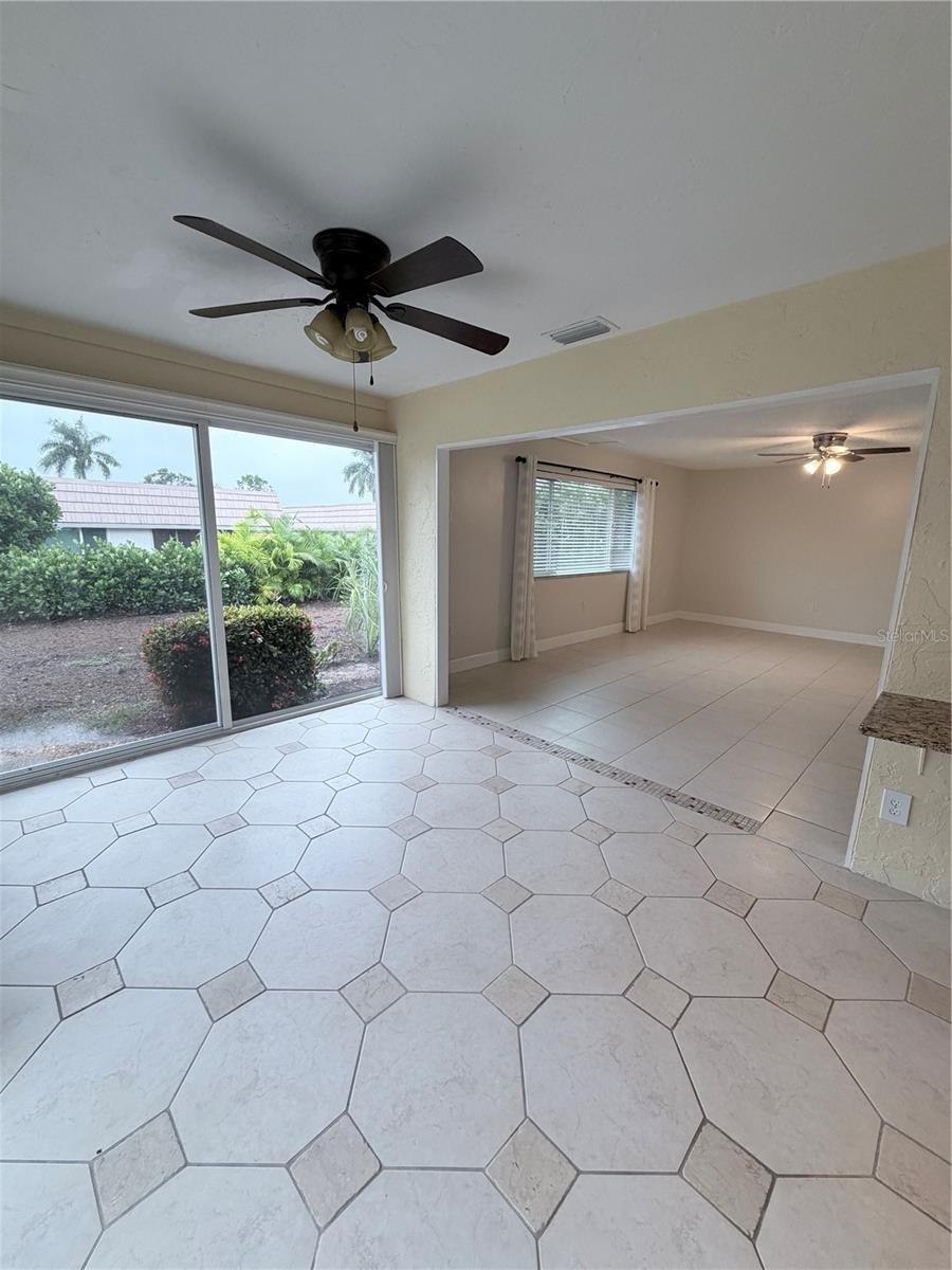 2320 AQUABLUFF PL #V274