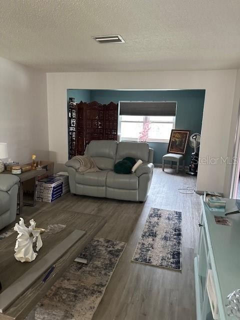 4079 LAKE BAYSHORE DR #308