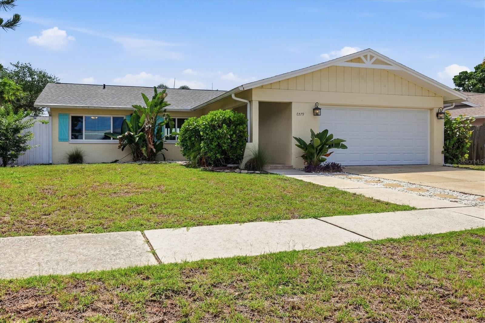 6579 MAUNA LOA BLVD