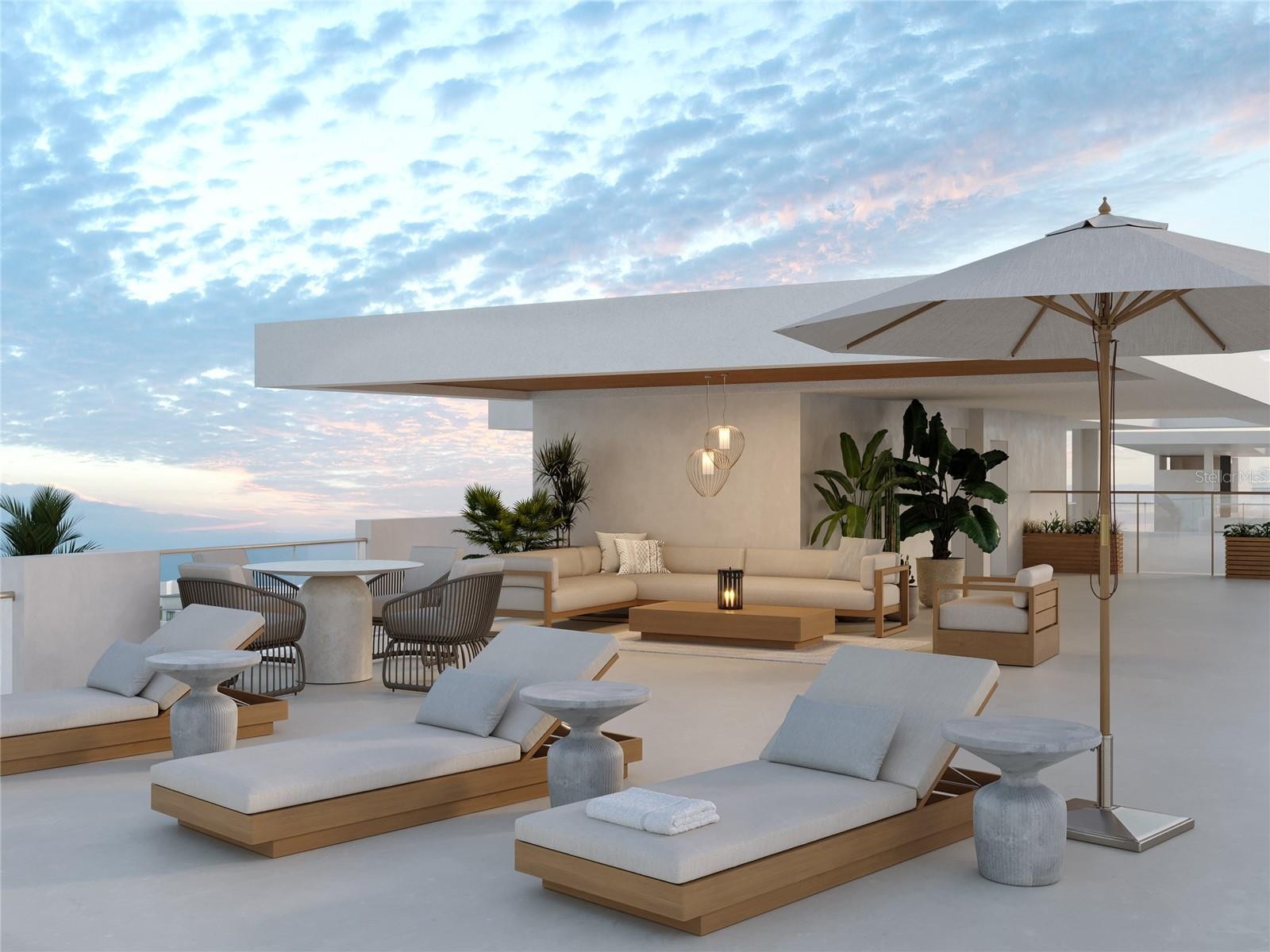 253 GOLDEN GATE POINT #402