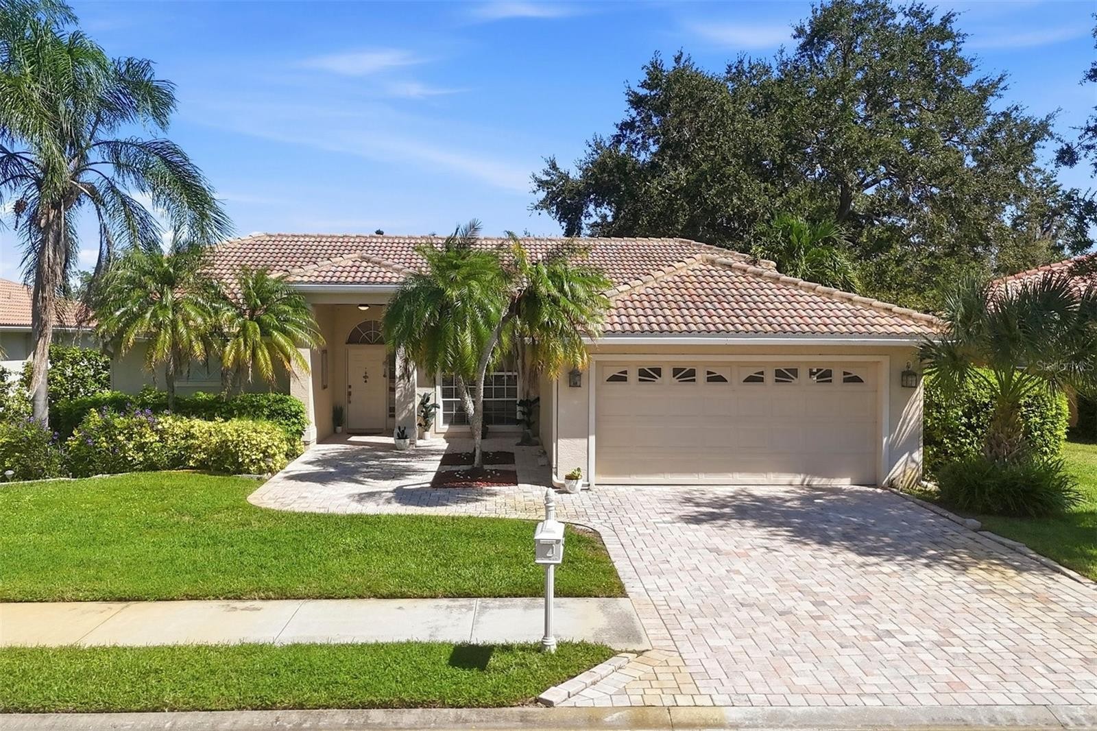 4246 HEARTHSTONE DR