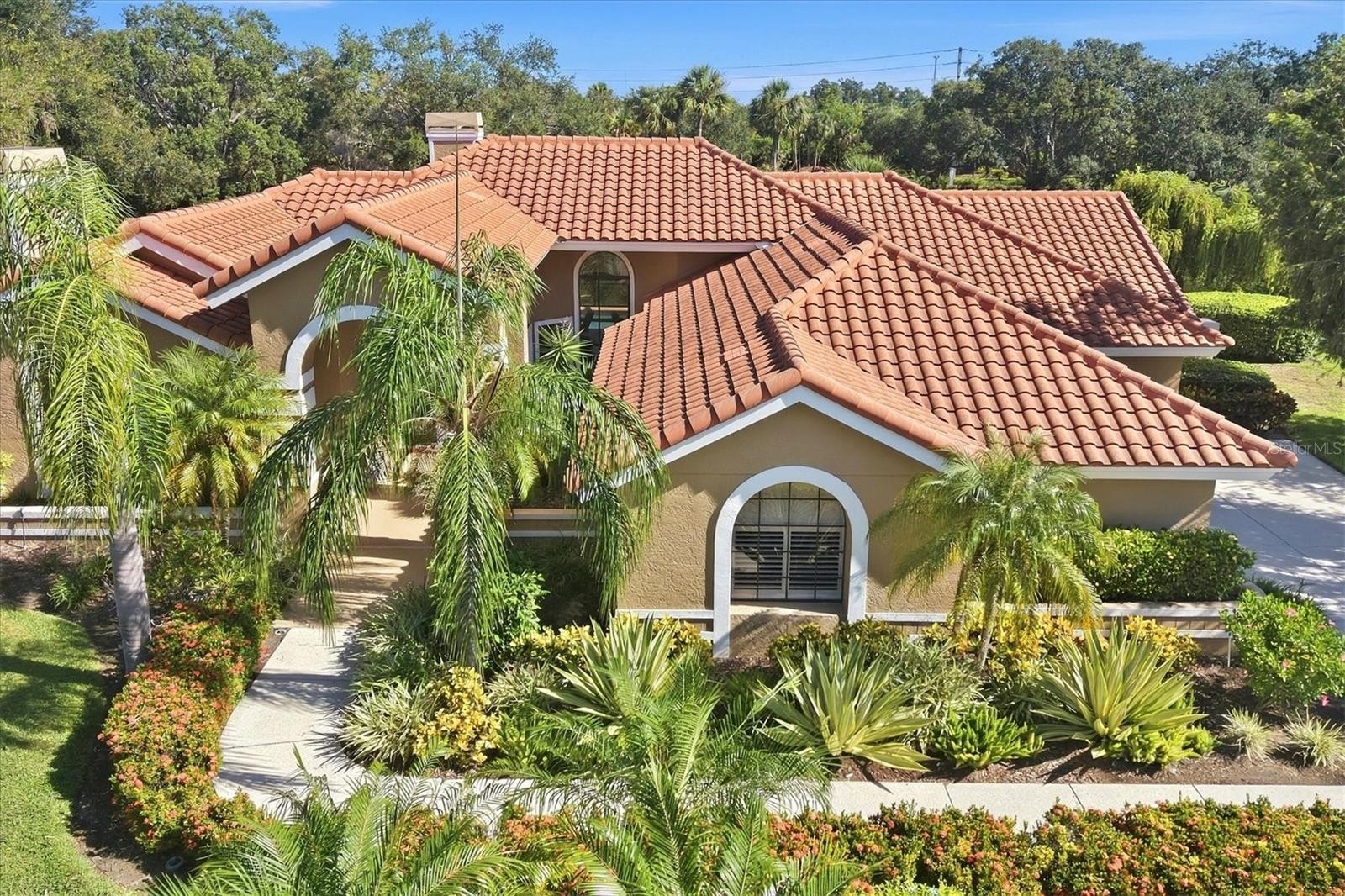 4221 ESCONDITO CIR