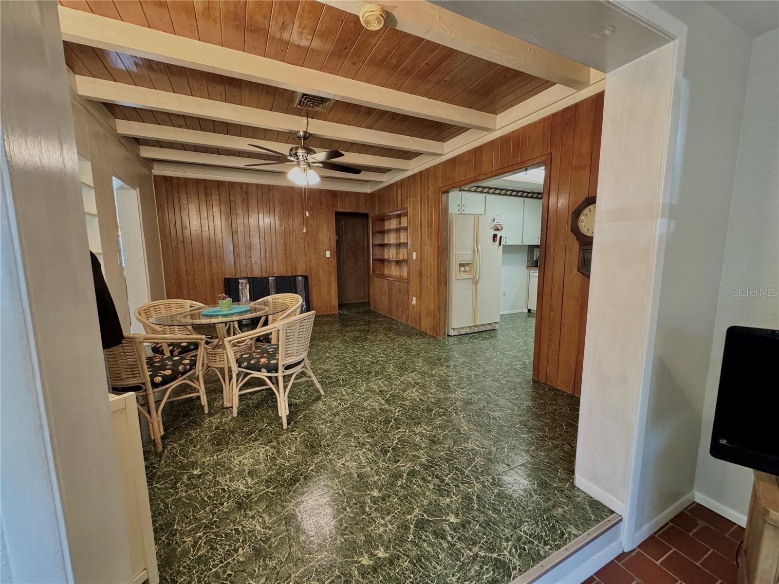 4306 GLORY PL