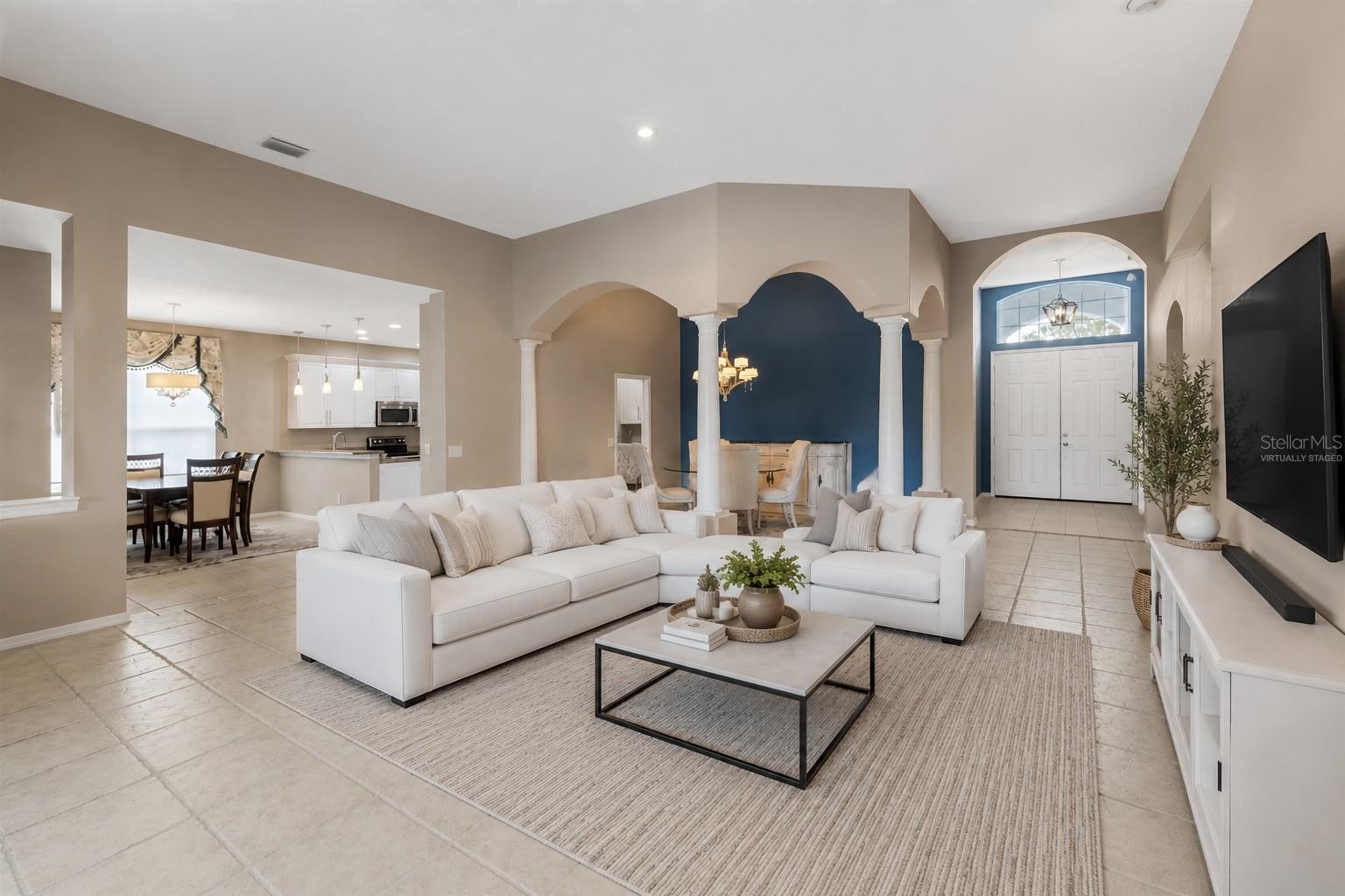 374 LONDONDERRY DR