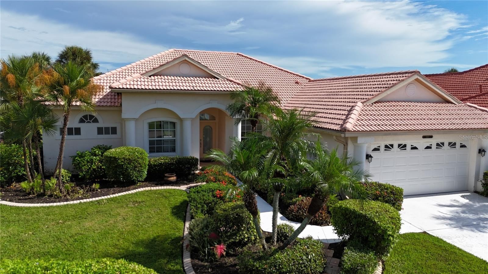 4971 SABAL LAKE CIR