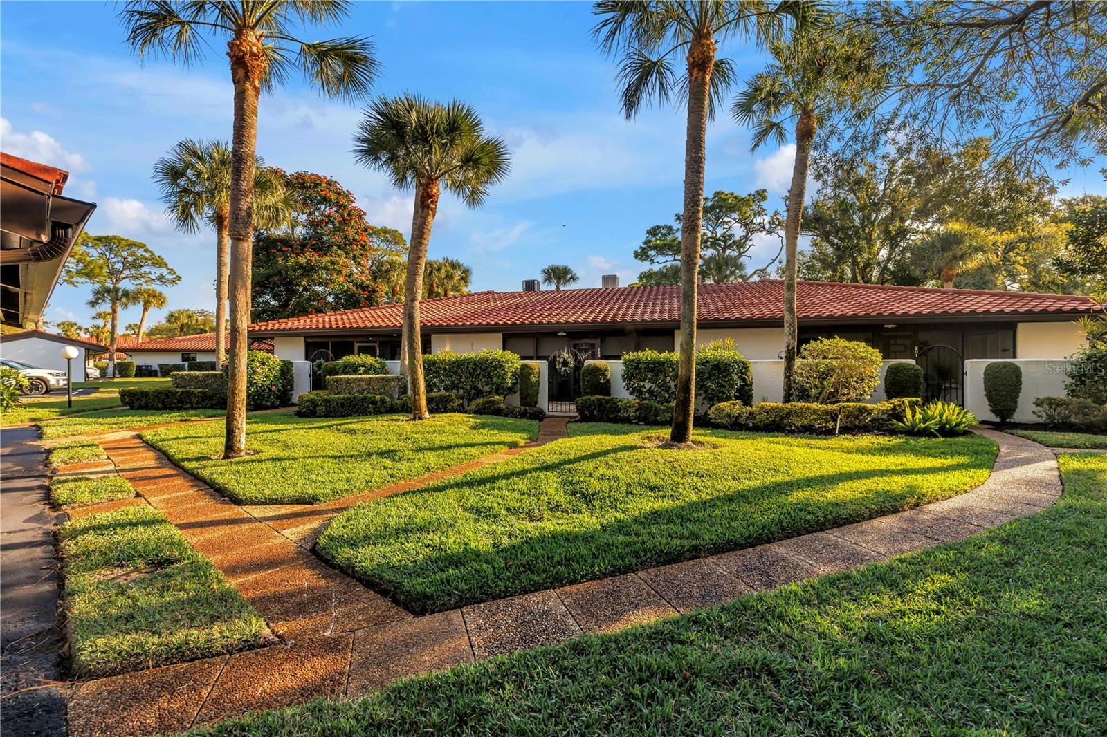 3500 EL CONQUISTADOR PKWY #203