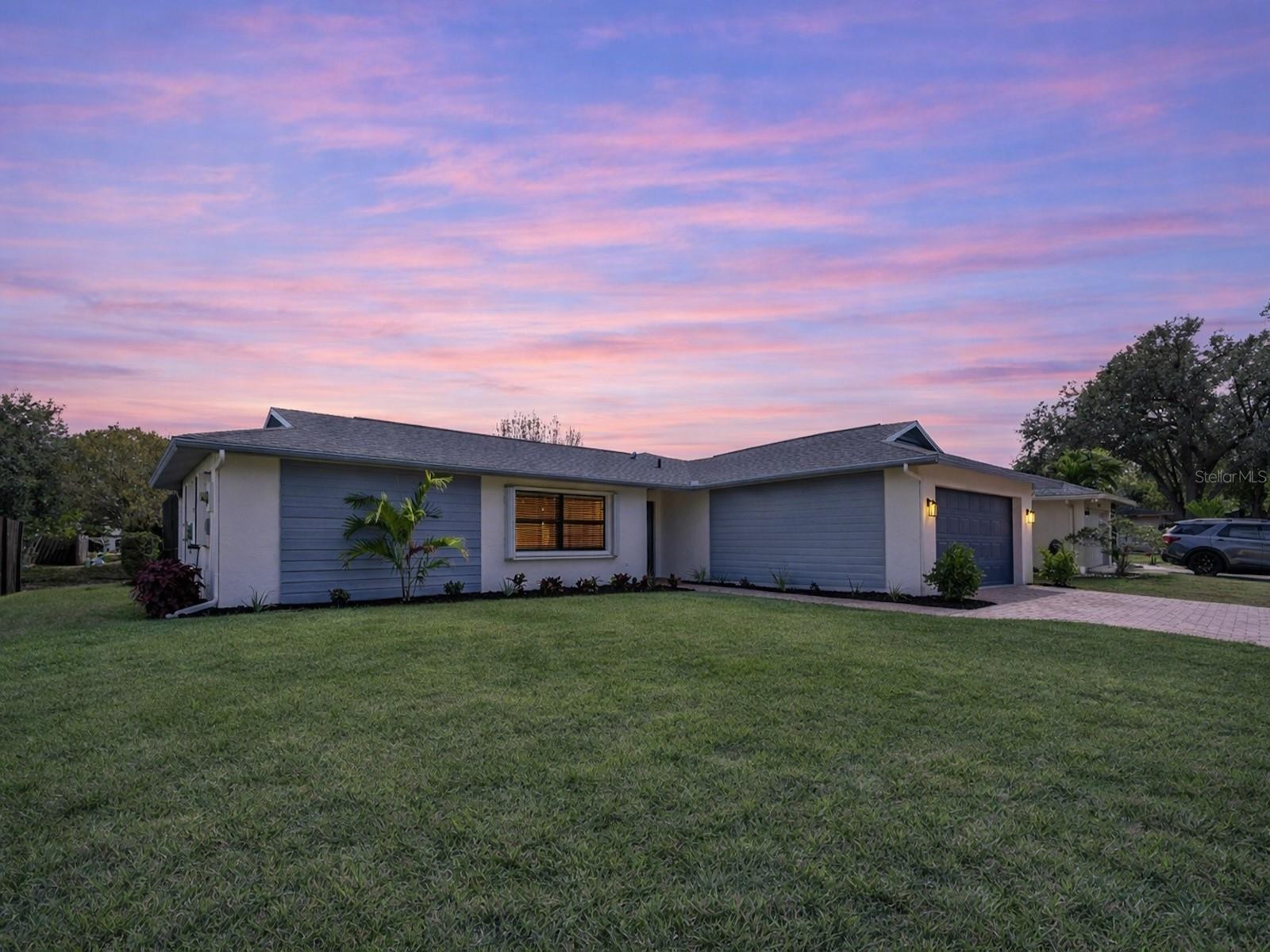 4423 MEADOW CREEK CIR