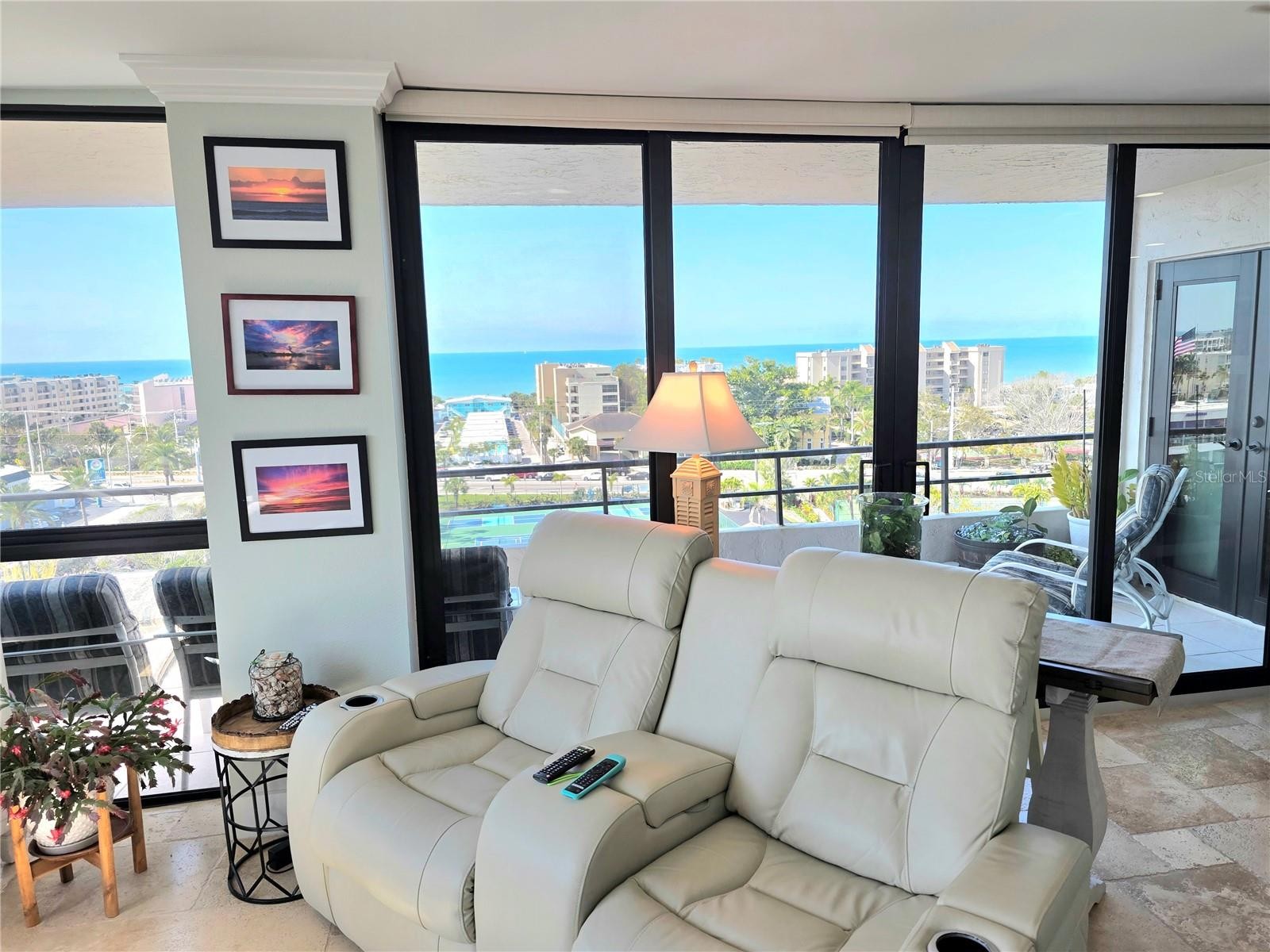 6415 MIDNIGHT PASS RD #904