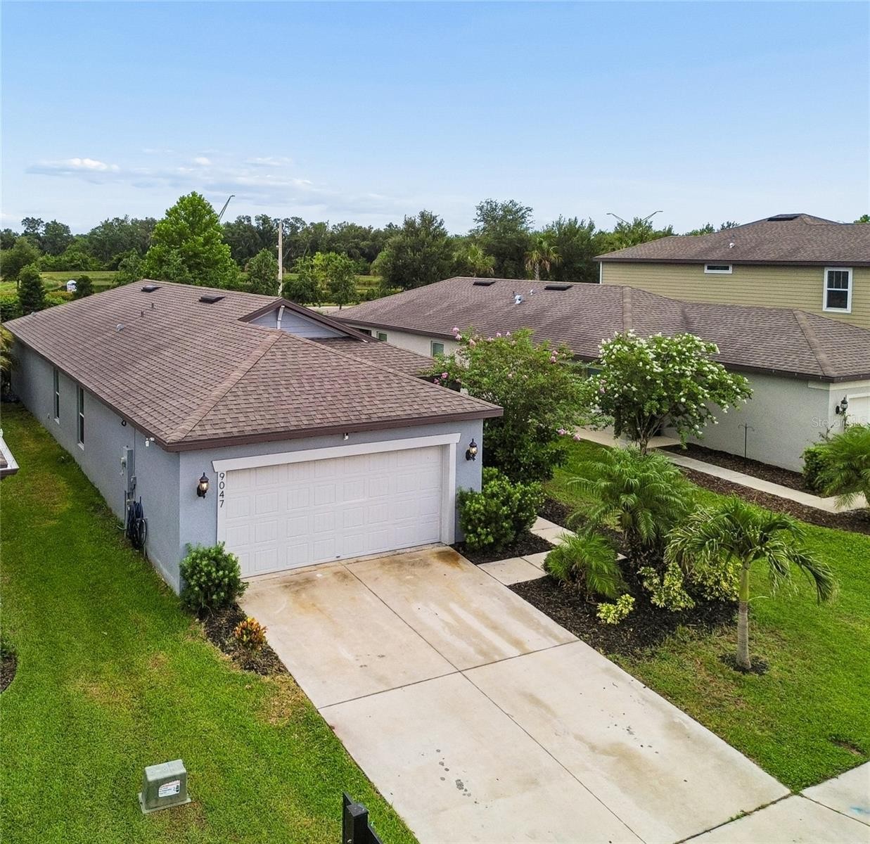 9047 ROYAL RIVER CIR