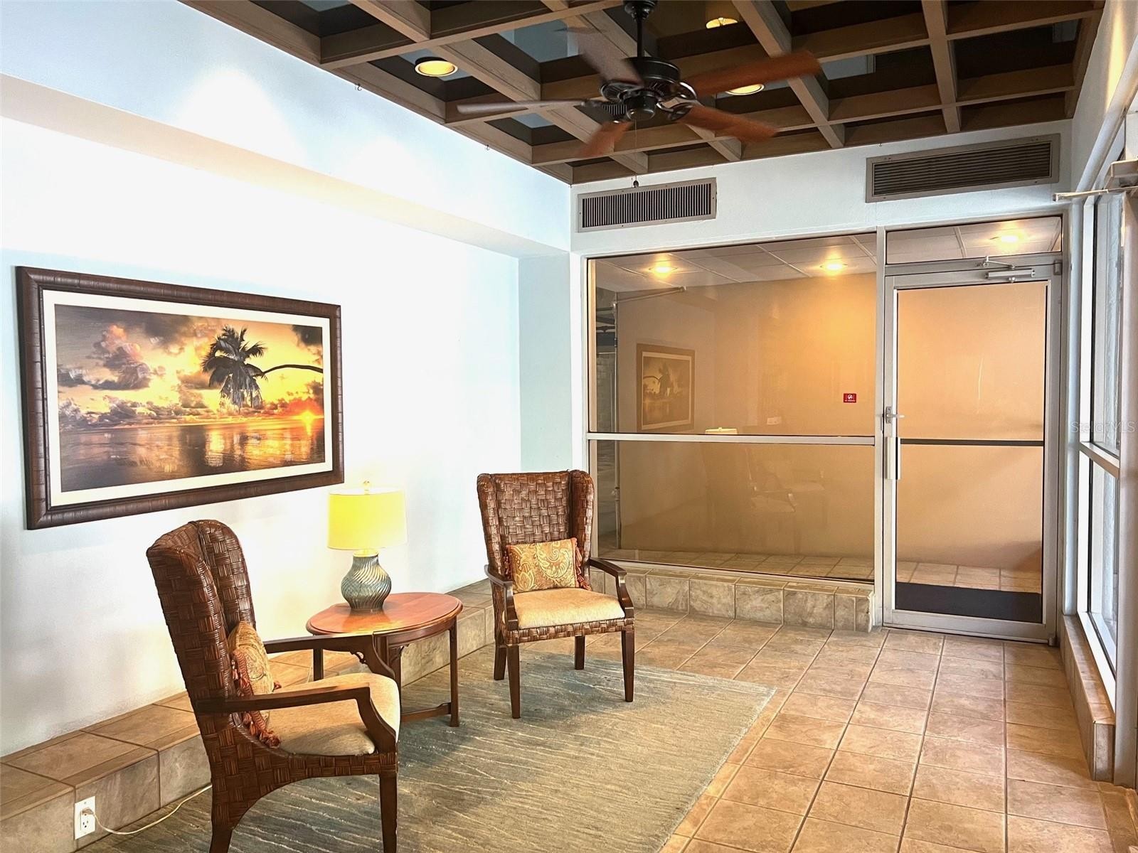 1000 RIVERSIDE DR #B104