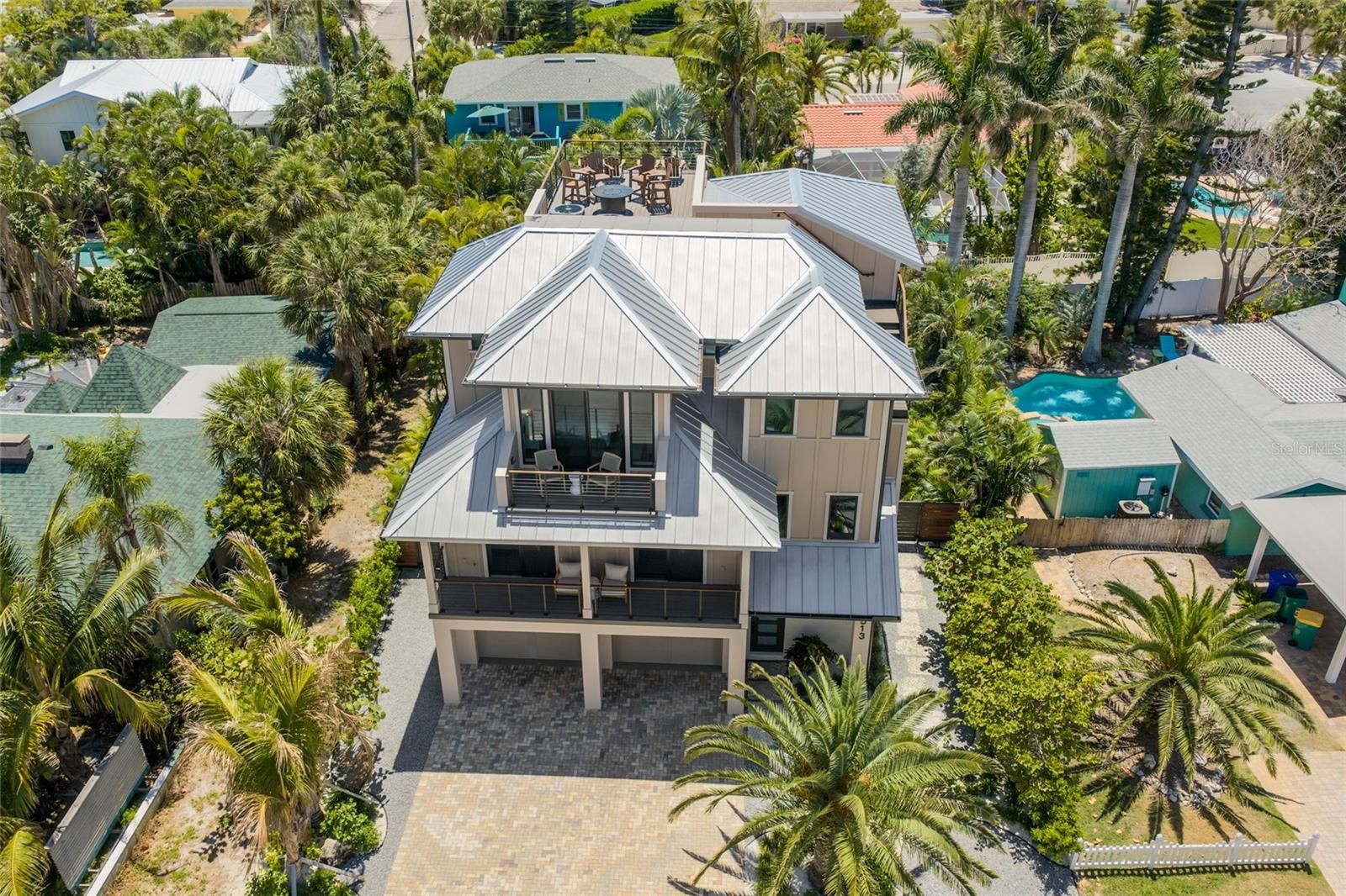 513 N BAY BLVD