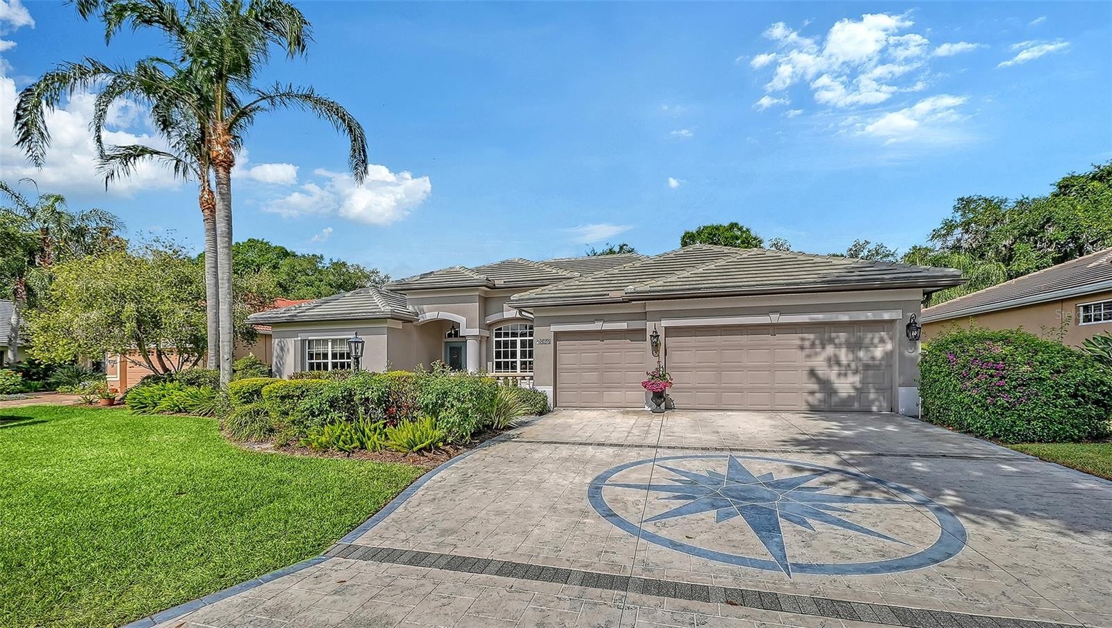 4823 CARRINGTON CIR