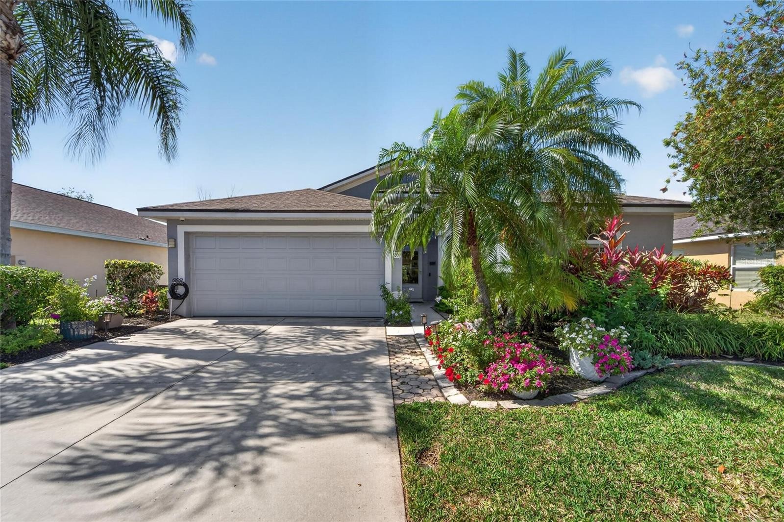 5209 LANSDOWNE WAY