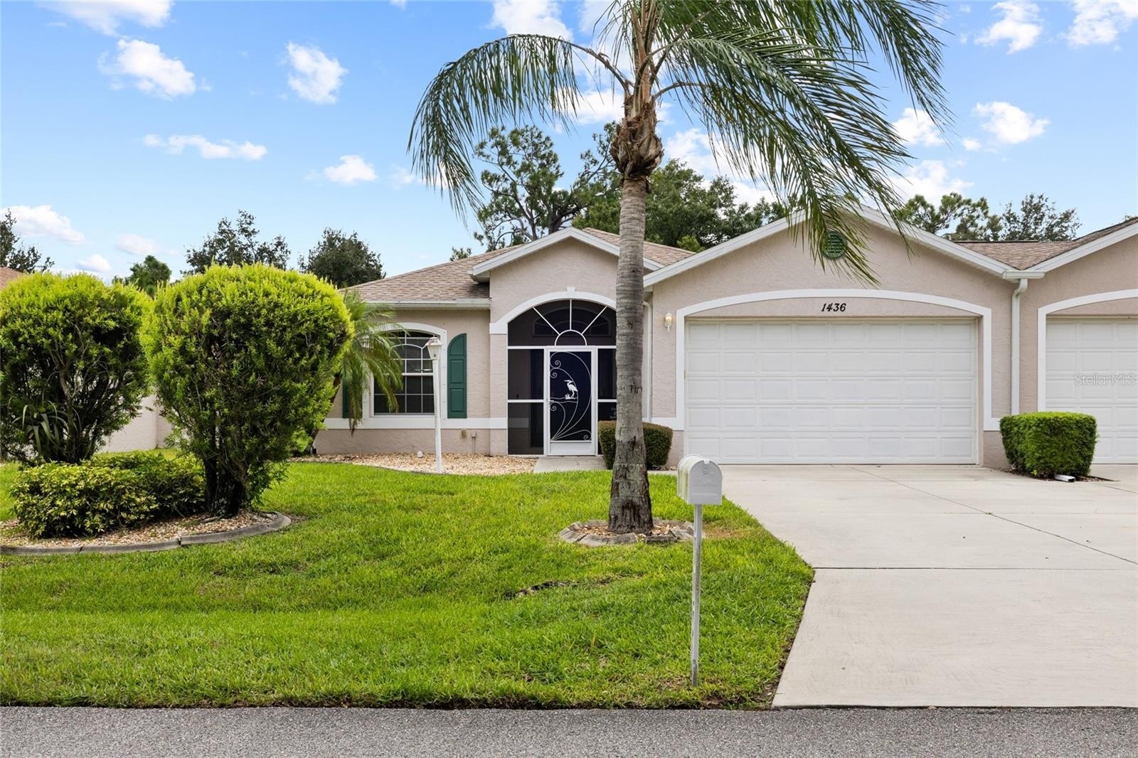 1436 HEDGEWOOD CIR