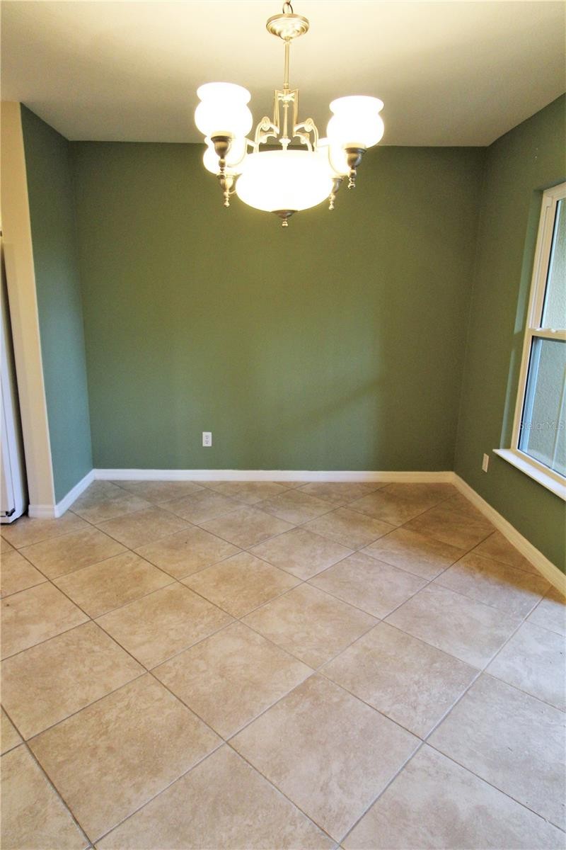 8805 WHITE SAGE LOOP