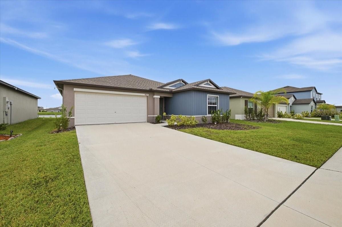 8823 SUNSET PARK TRL