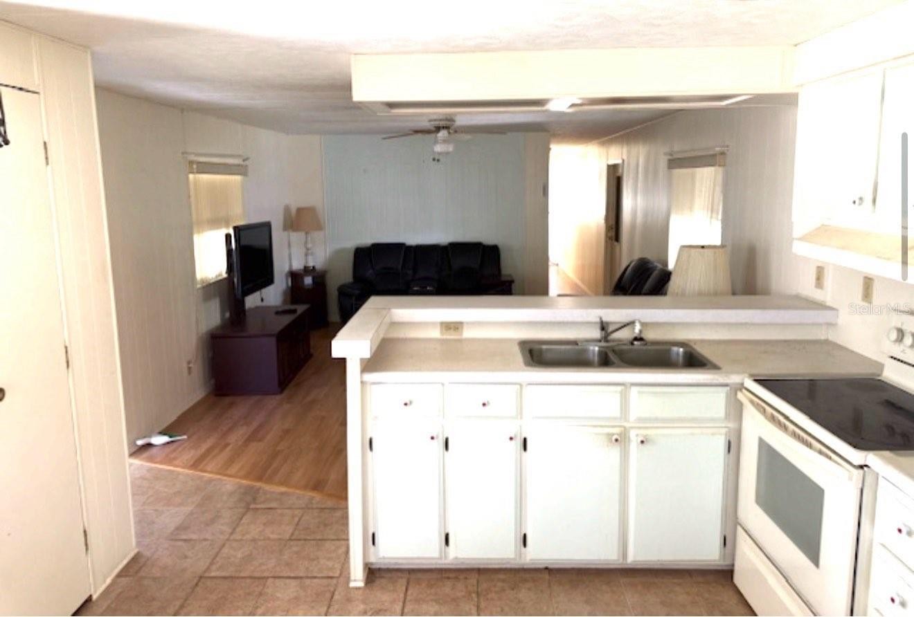 1800 ENGLEWOOD RD #34