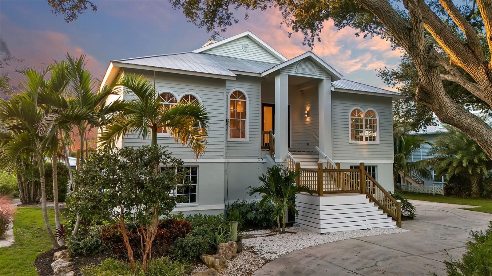 349 DOLPHIN SHORES CIR