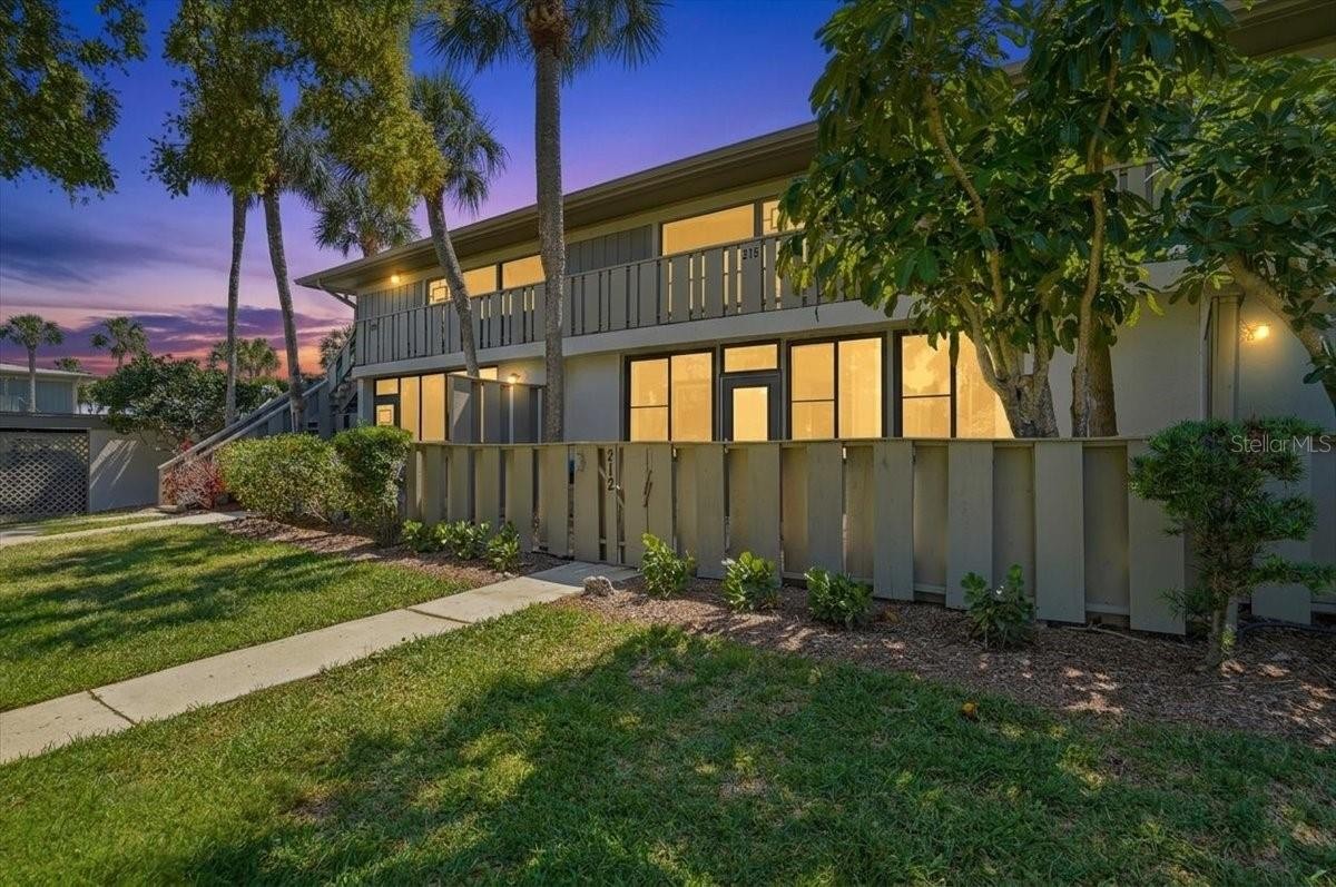 6500 FLOTILLA DR #212