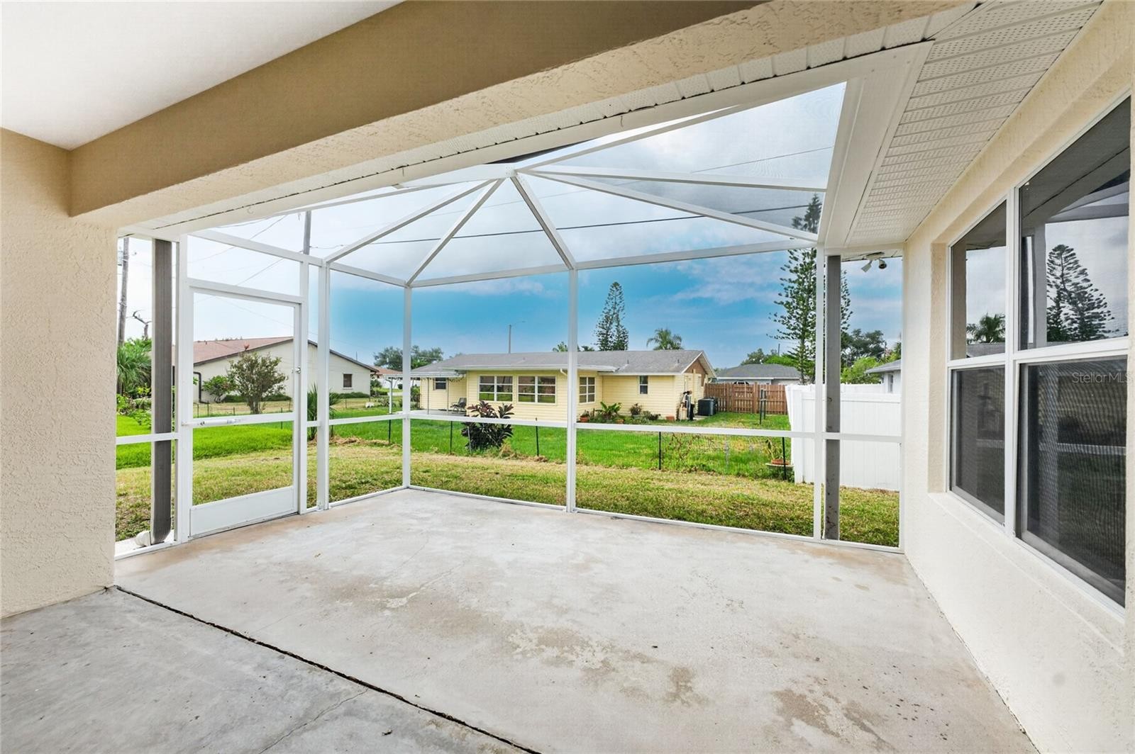 264 PERIWINKLE RD
