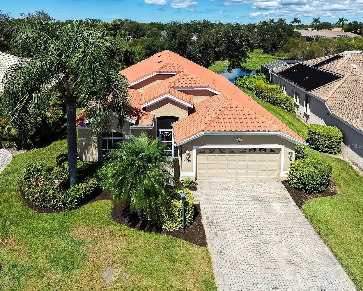 5113 FLAGSTONE DR
