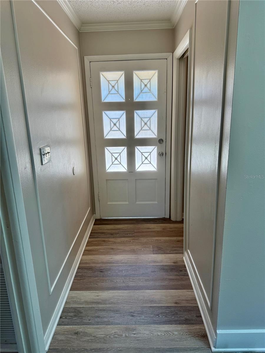 2403 ASPINWALL ST