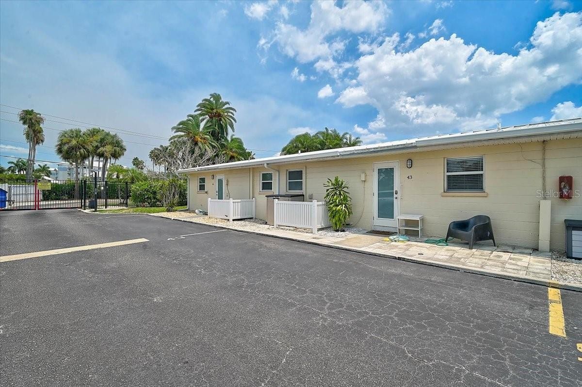 5830 MIDNIGHT PASS RD #43