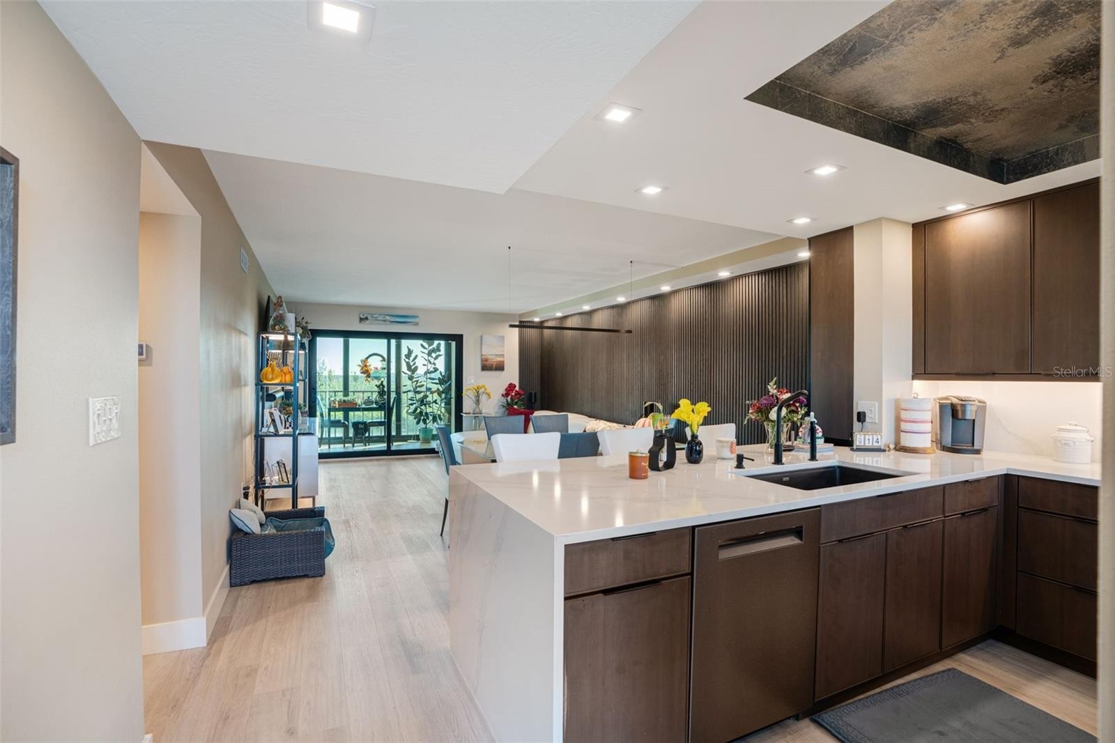 9397 MIDNIGHT PASS RD #905