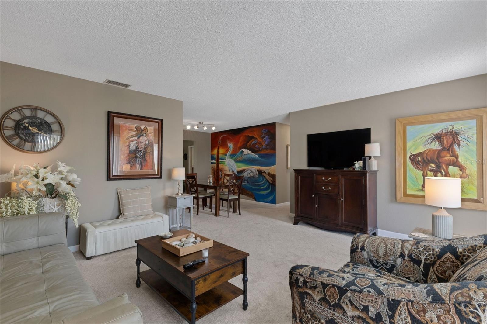 1306 BOTTLEBRUSH DR