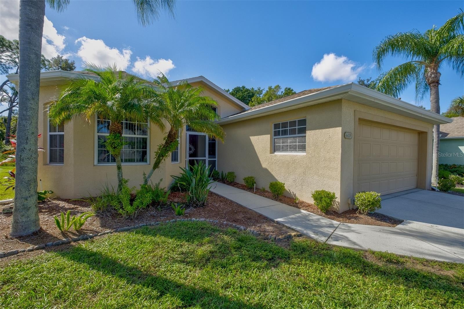 4429 EDINBRIDGE CIR #35