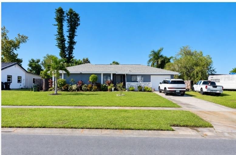 6659 KENWOOD DR