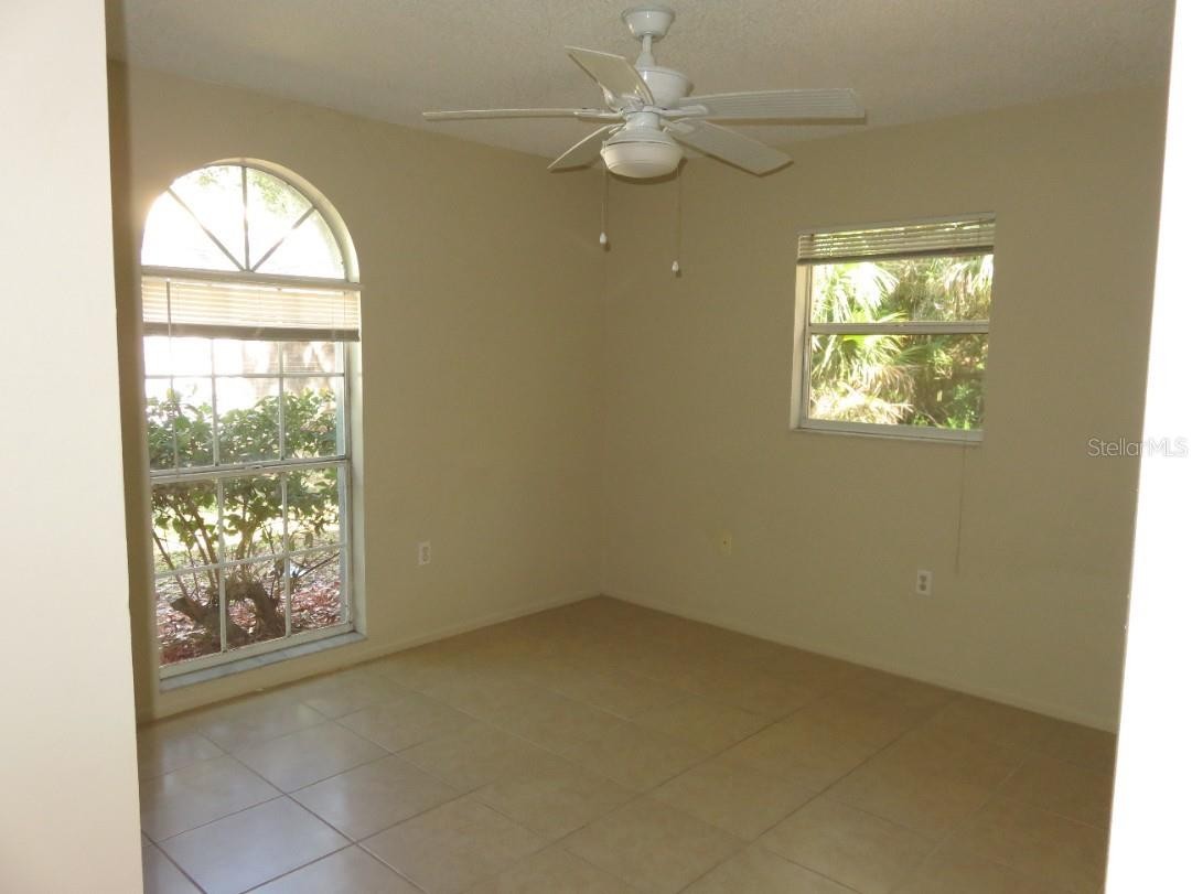 1527 COUNT NICHOLAS CT