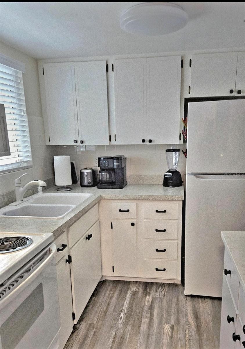 5942 WELCOME RD #H24