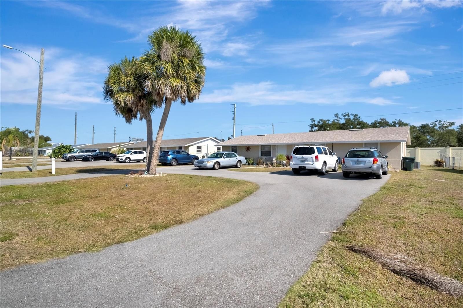 2131 FORKED CREEK DR