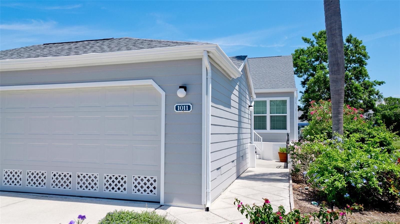 1011 IBIS CT