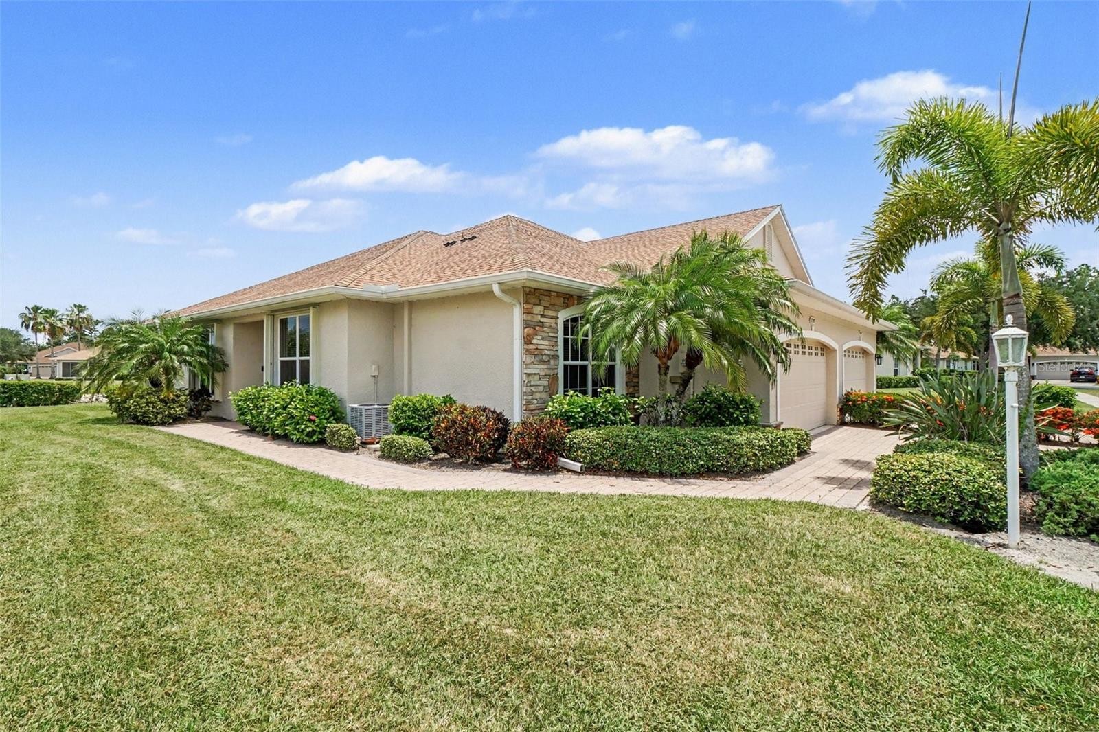 2593 COTTONWOOD LN