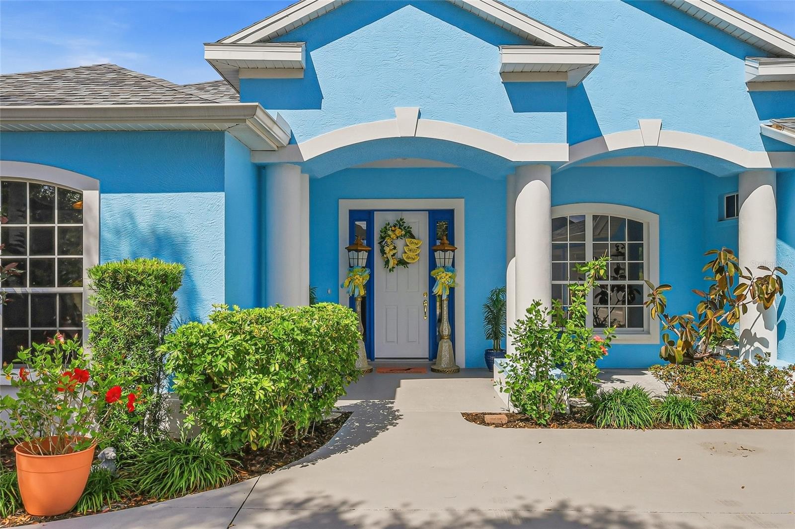758 PLANTERS MANOR WAY