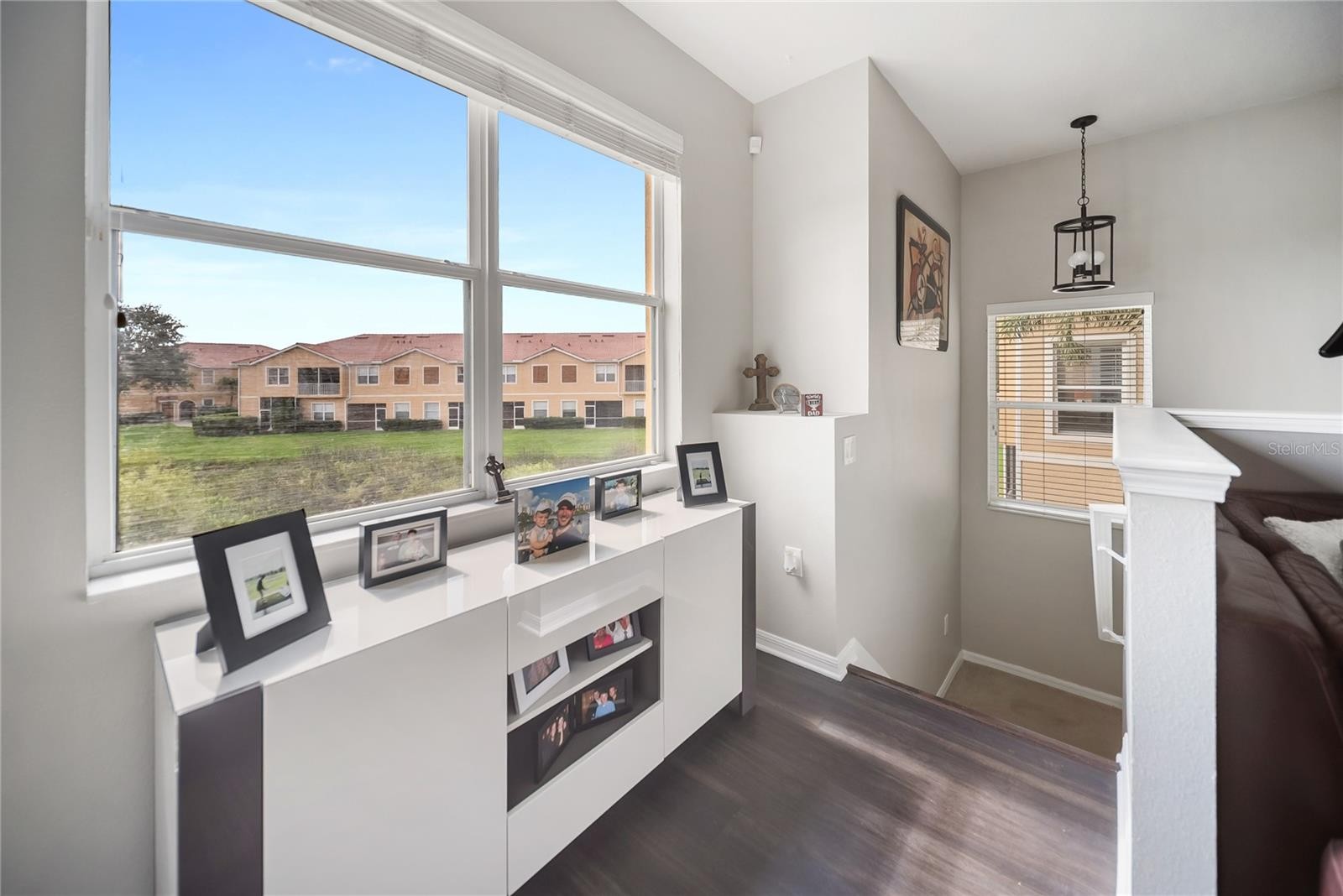 3760 PARKRIDGE CIR #23-204