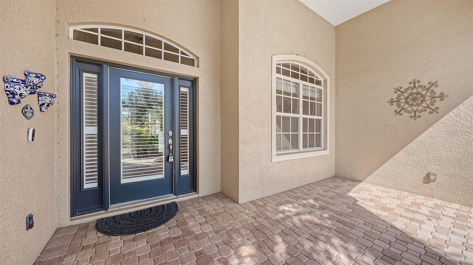 819 GOLDEN POND CT